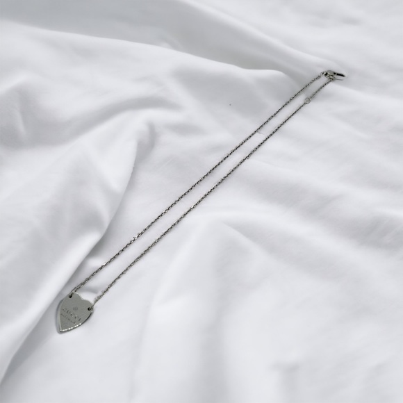 Gucci Pendant Necklace  Silver - Picture 6 of 9